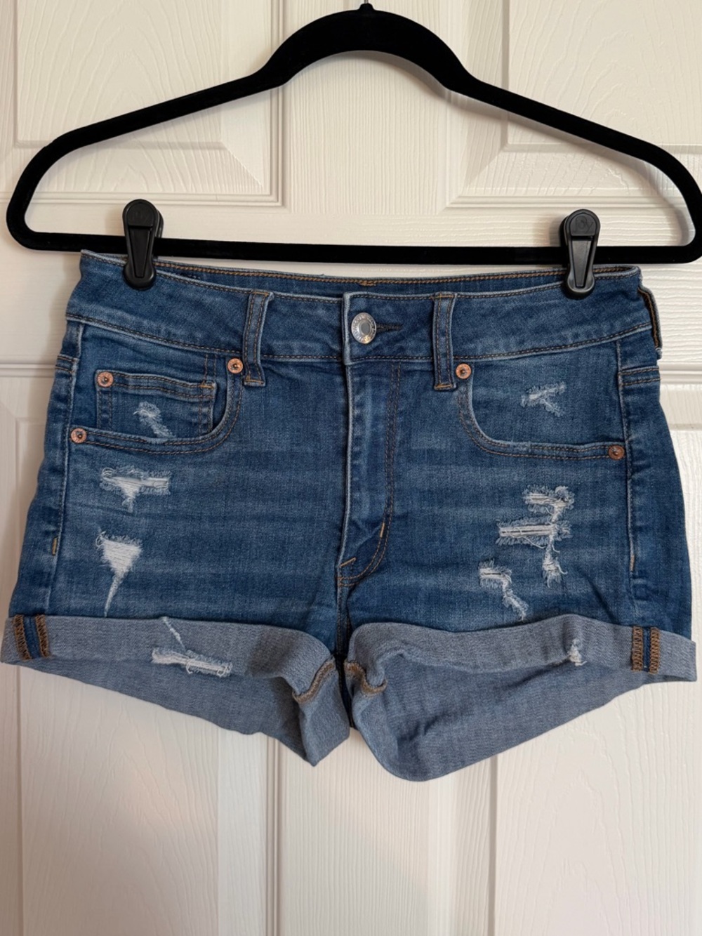 American Eagle Distressed Denim Shorts - Blue Hi-Rise Shortie